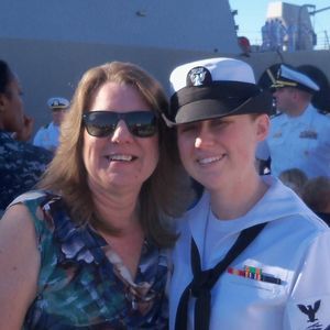 Meet your Posher, Sharon